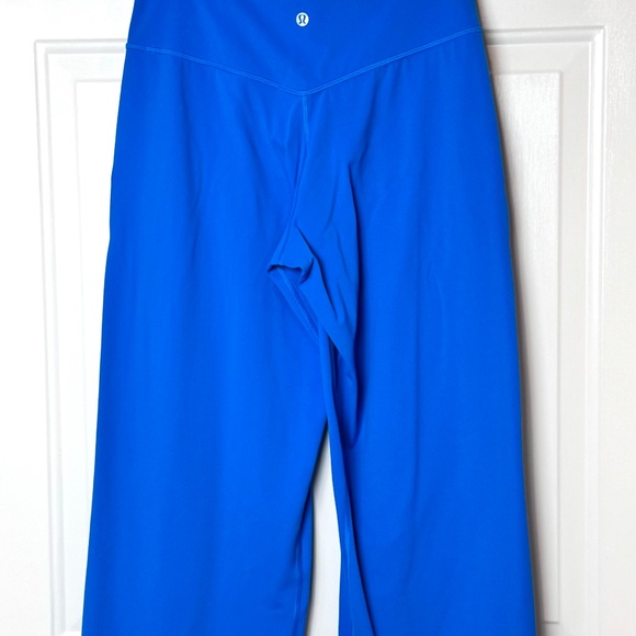 Lululemon Align High-Rise Wide-Leg Cropped Pants in Blue. EUC Size 6 - Picture 5 of 11